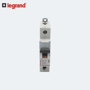 Interruptor magnetotérmico DX³ 6000 - 10 kA - 1P - 230/400 Vac - 10 A - Curva C legrand industrialges