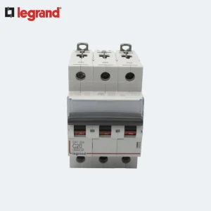 Interruptor magnetotérmico DX³6000 10kA tornillo de entrada alta y arranque bajo 3P 400V~ - 20A - curva C - para peine HX³ tradicional LEGRAND INDUSTRIALGES